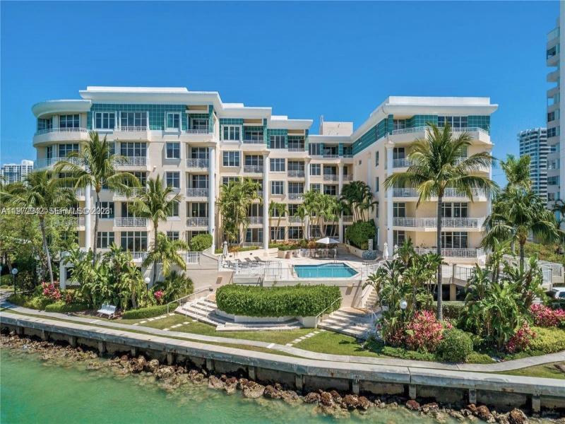 Apartment for rent at The Vistas 310