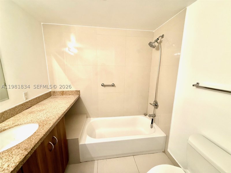 Apartment for rent at 23 Biscayne Bay 605