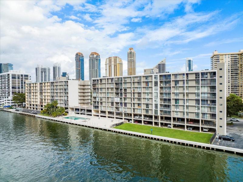 Comprar apartamento en Fairview House S-707