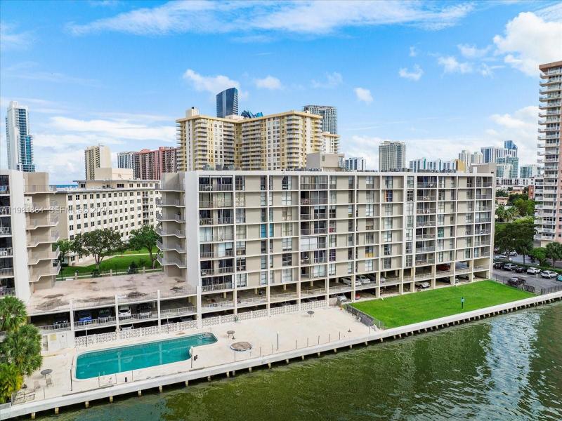 Comprar apartamento en Fairview House S-707