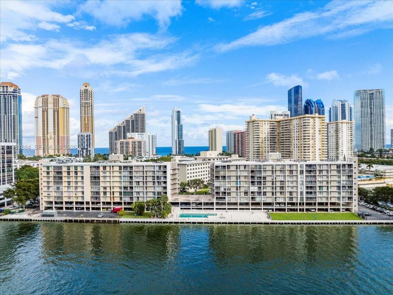 Comprar apartamento en Fairview House S-707
