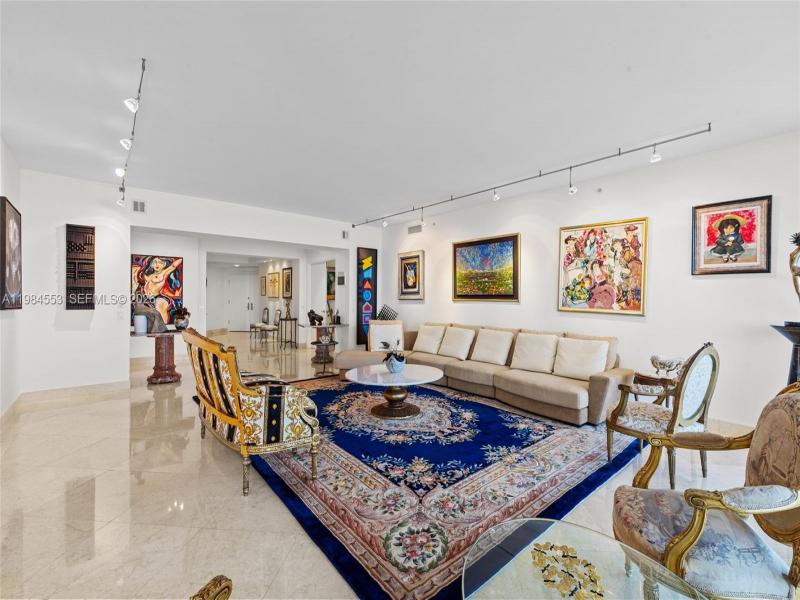 Property photo # 4