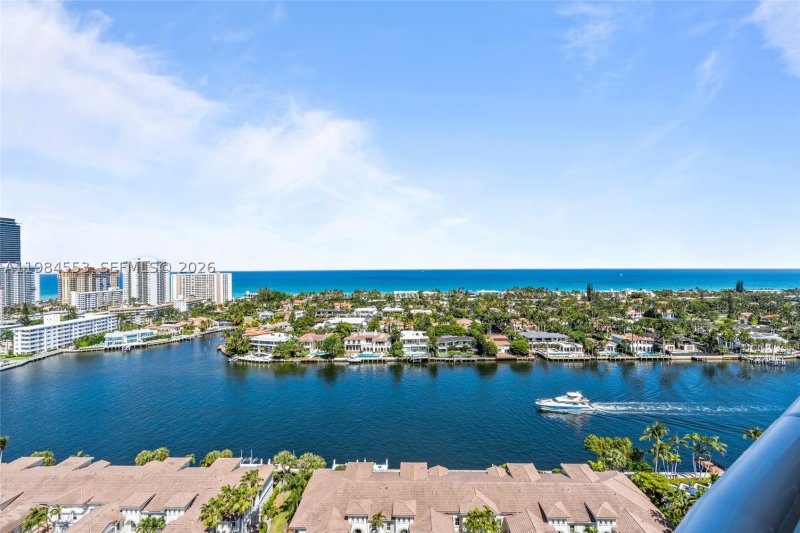 Condo for sale at Atlantic One at The Point 1901