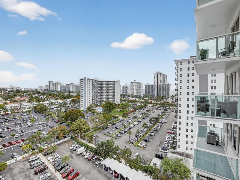 Condo for sale at Coral Ridge Towers 1207