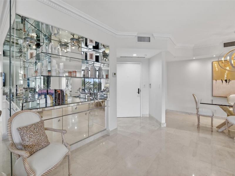 Comprar apartamento en Williams Island 2800 301