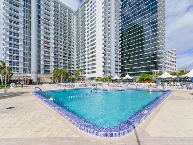 Condo for sale at Parker Plaza Estates 1816