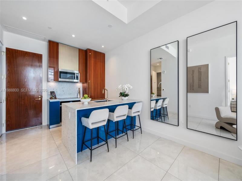 Property photo # 8