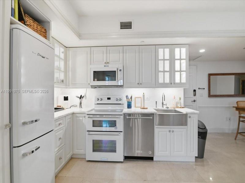 Property photo # 3
