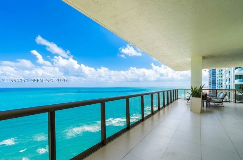 Alquiler de apartamento en Sayan XX01