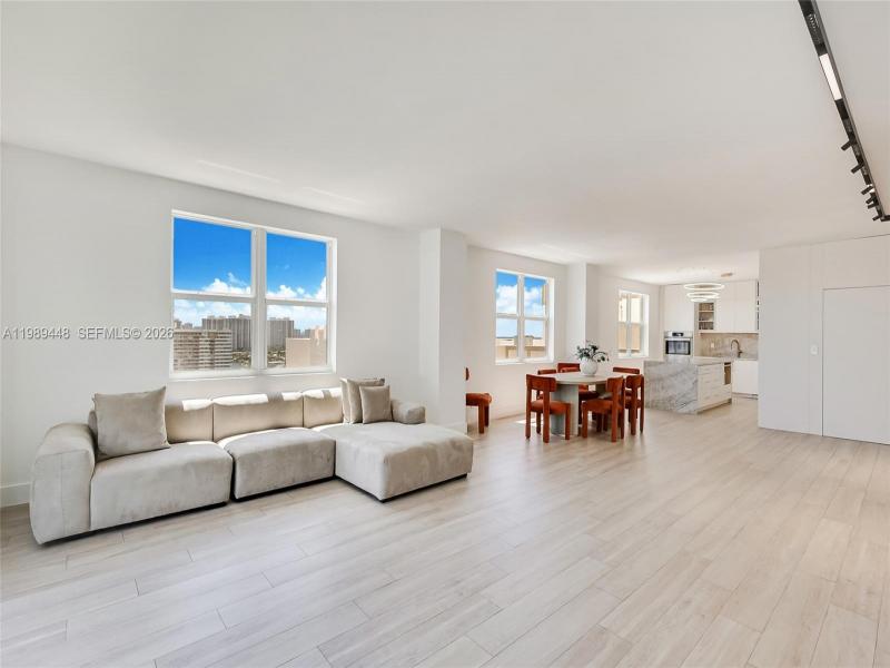 Condo for sale at Prince George 21C