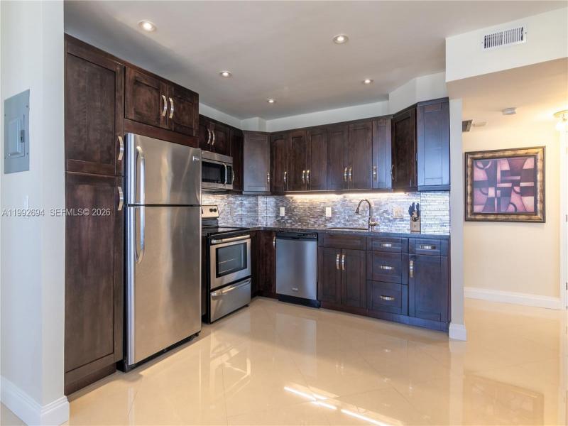 Comprar apartamento no The Hemispheres 9F