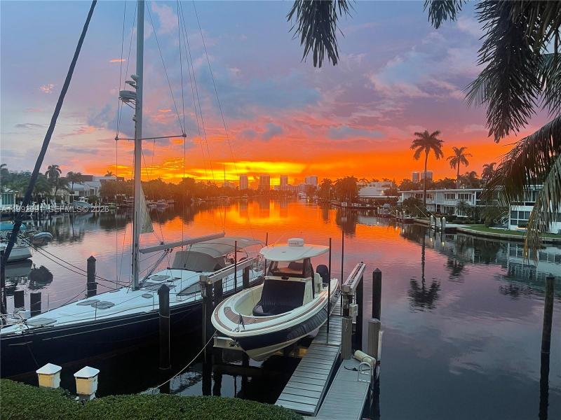 Condo for sale at Aria Las Olas 2C