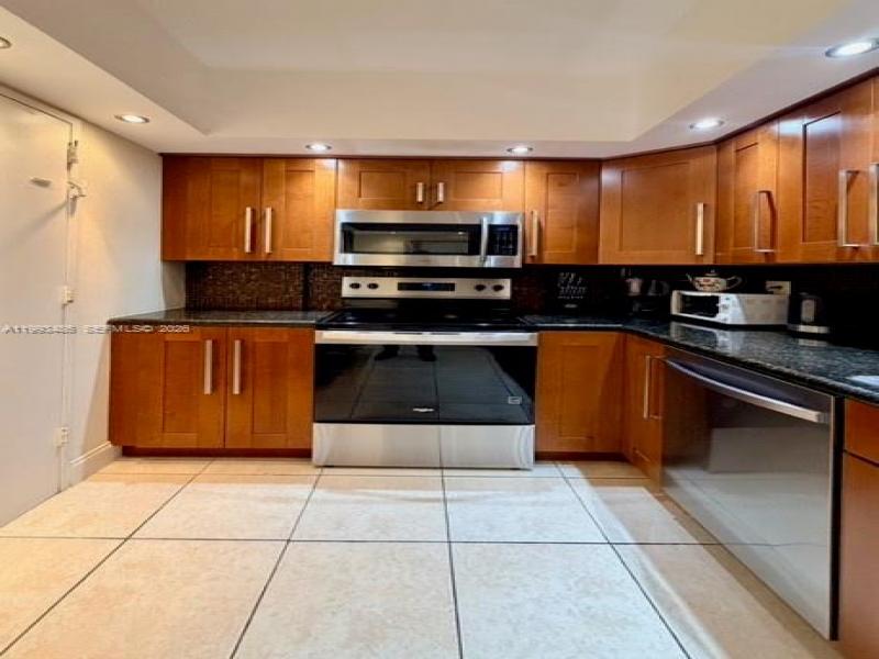 Property photo # 2