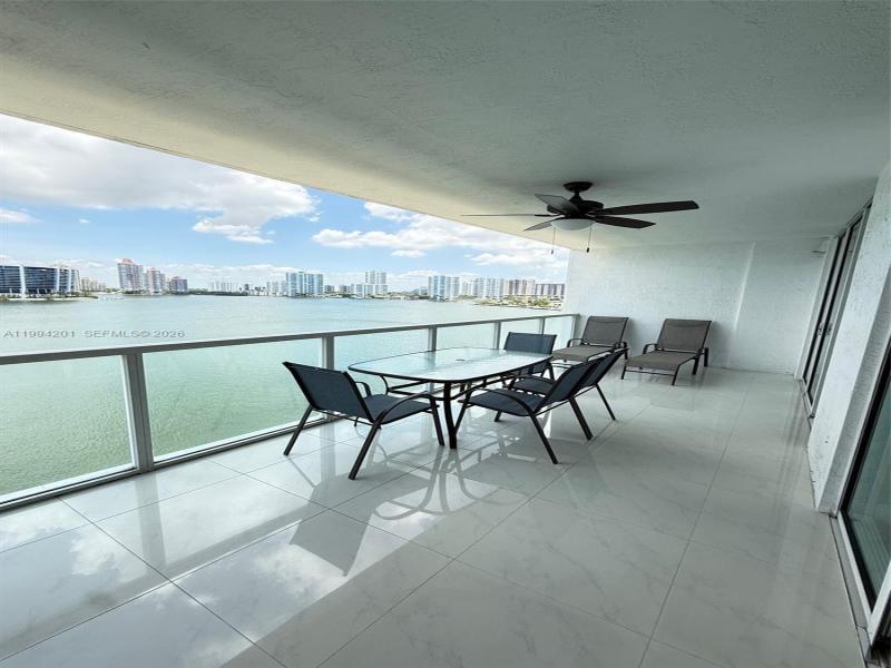 Alquiler de apartamento en Marina Bay Club