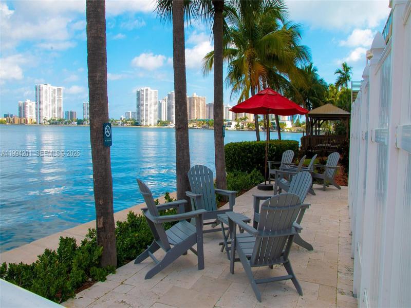 Alquiler de apartamento en Marina Bay Club