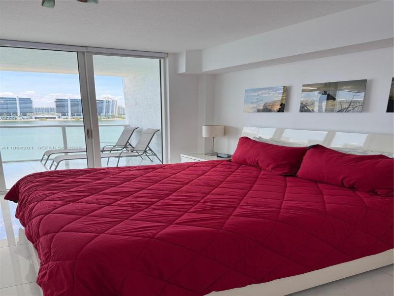Alquiler de apartamento en Marina Bay Club