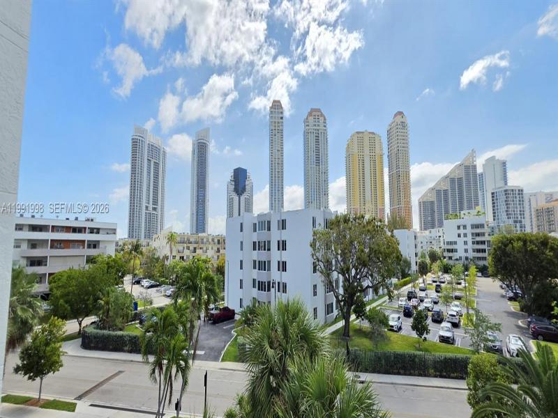 Condo for sale at Eden Roc 408