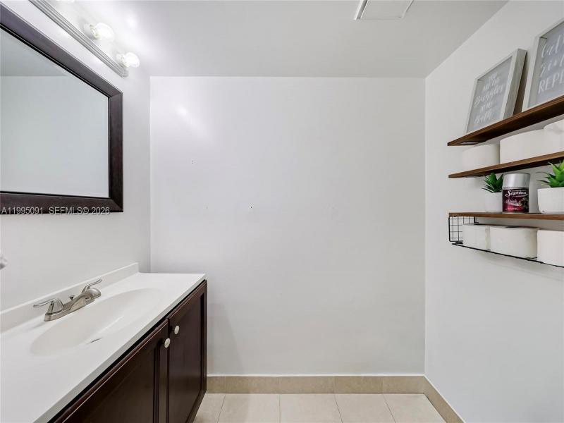 Condo for sale at The Venetia 33G