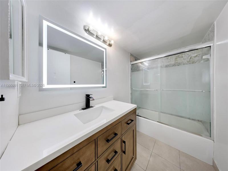 Condo for sale at The Venetia 33G