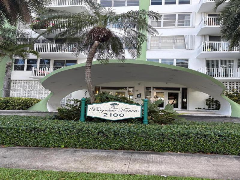 Comprar apartamento en Bayview Towers B1605