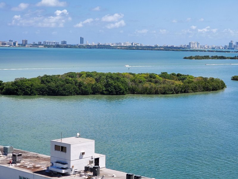 Condo for sale at Palm Bay Yacht Club 1707
