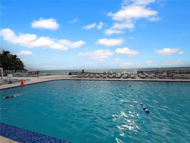 Comprar apartamento en Aventura Beach Club 623