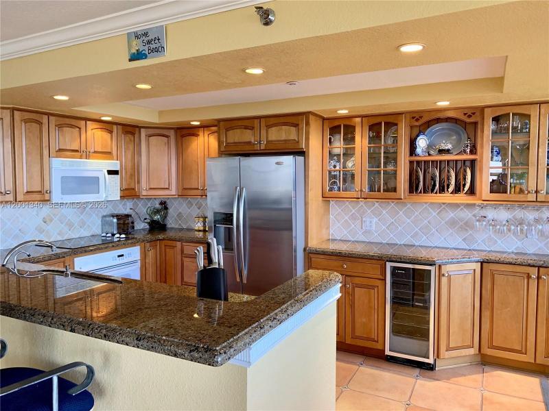Apartment for rent at Club Atlantis 711
