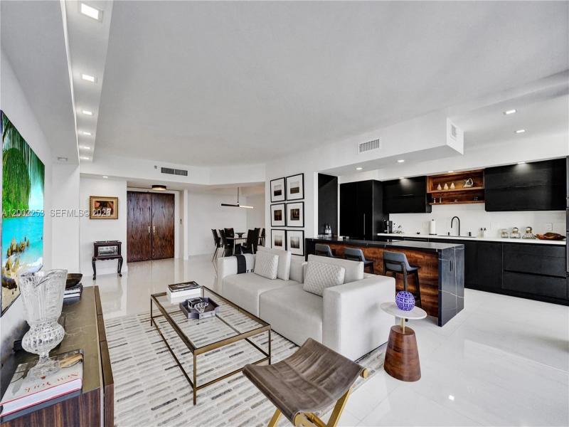 Apartment for rent at Hamptons West 1503
