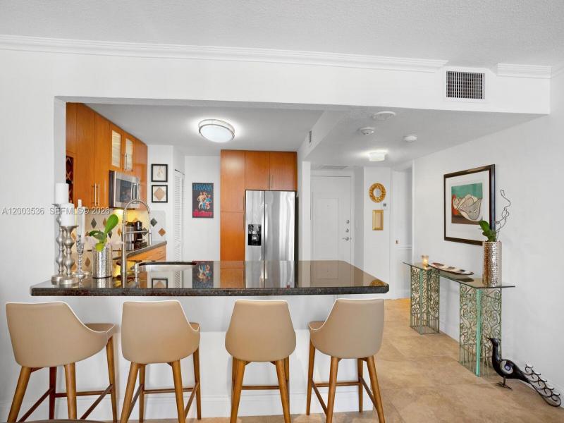 Condo for sale at Brickell Place II 1003