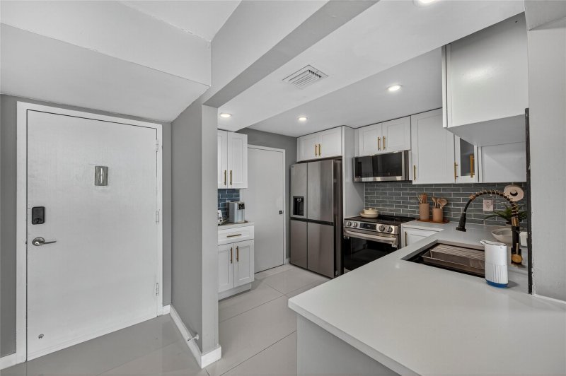 Condo for sale at East Point Towers 1022