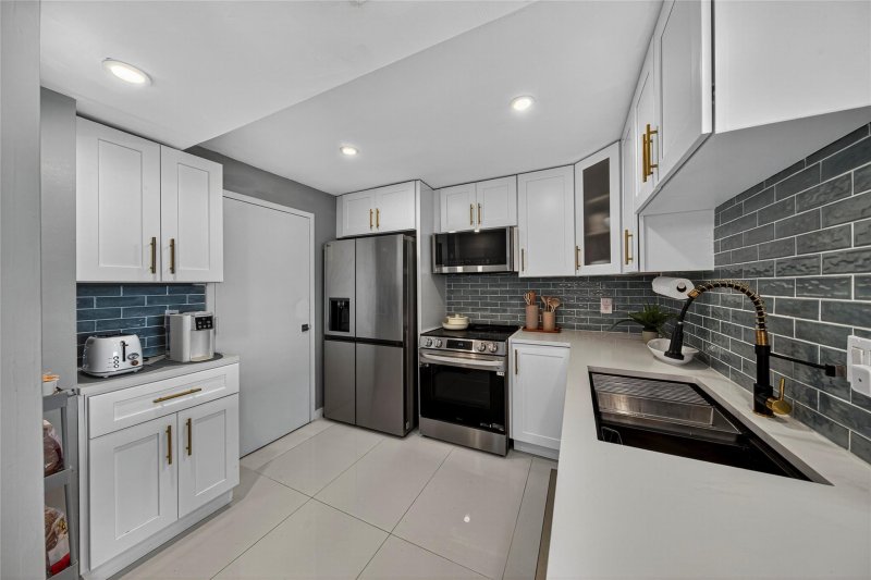 Condo for sale at East Point Towers 1022