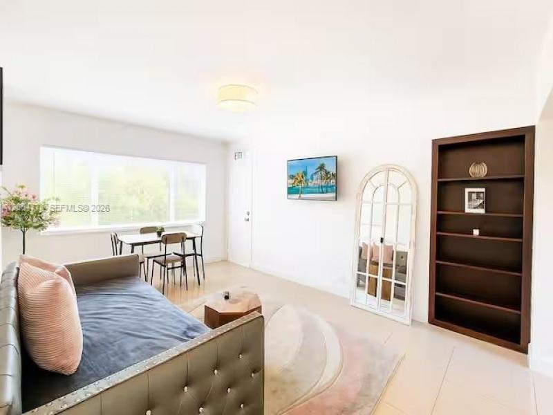 Sophie Bay Harbor Apt #2