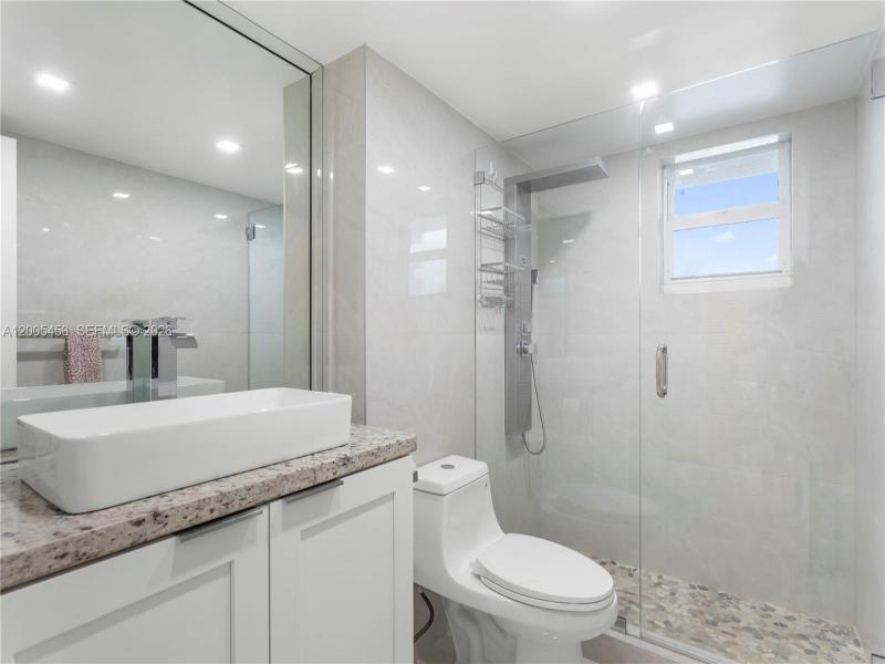 Comprar apartamento no Grenoble at Quadomain 1001
