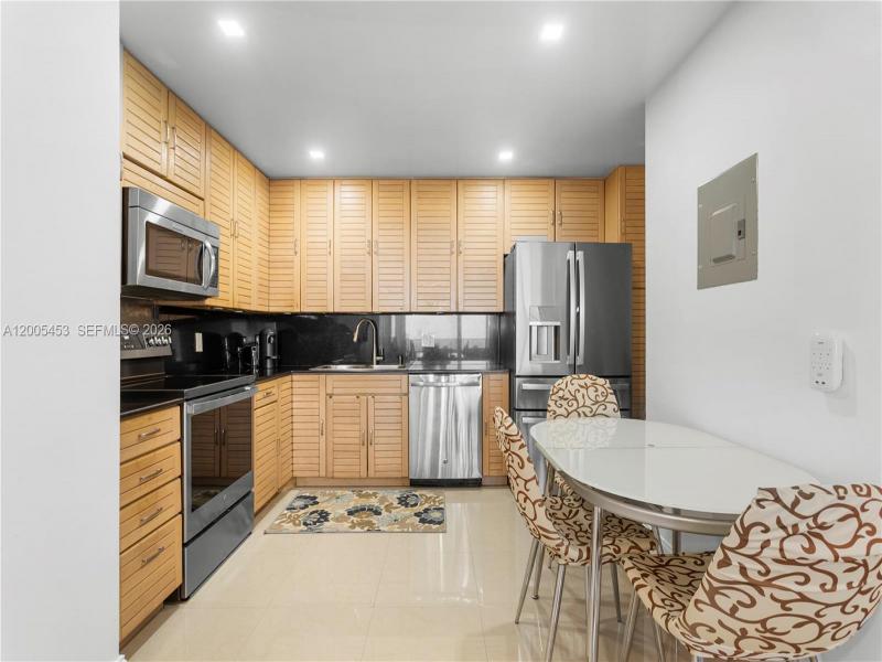 Comprar apartamento no Grenoble at Quadomain 1001