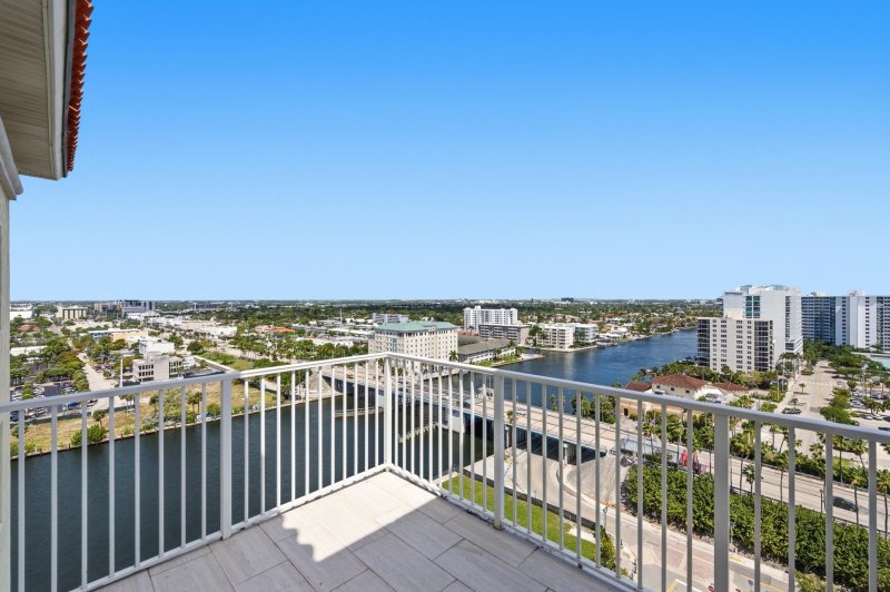 Condo for sale at The Tides at Bridgeside Square Ph1
