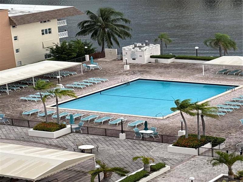 Condo for sale at Prince George 4L