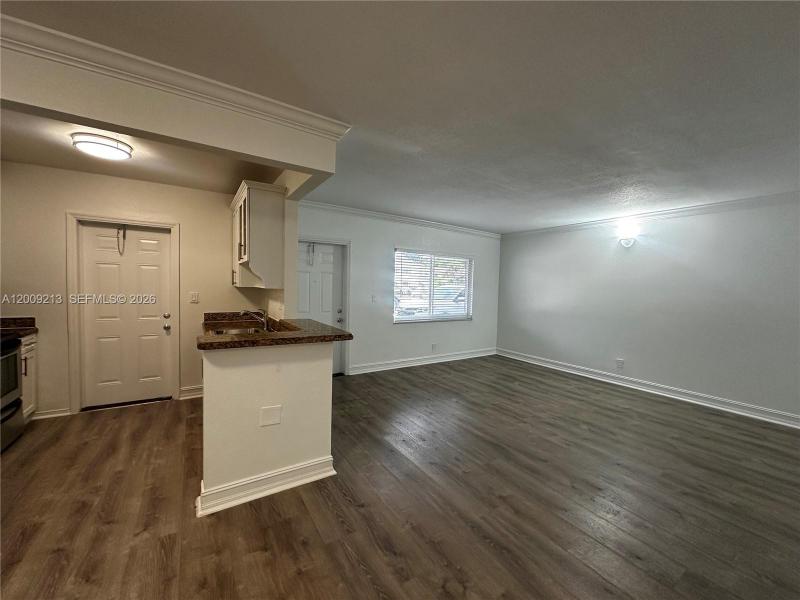 Property photo # 0