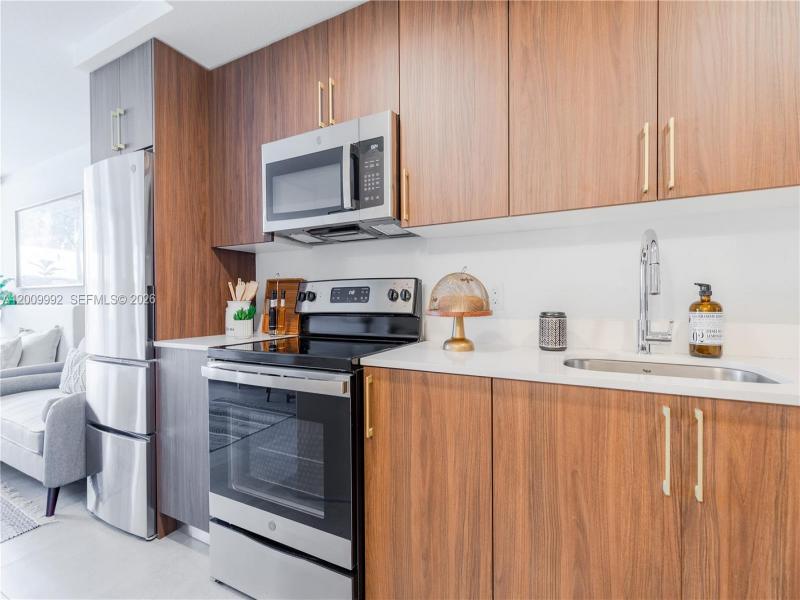 Property photo # 4
