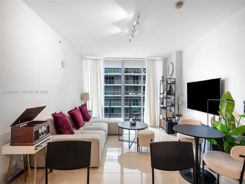 Property photo # 0