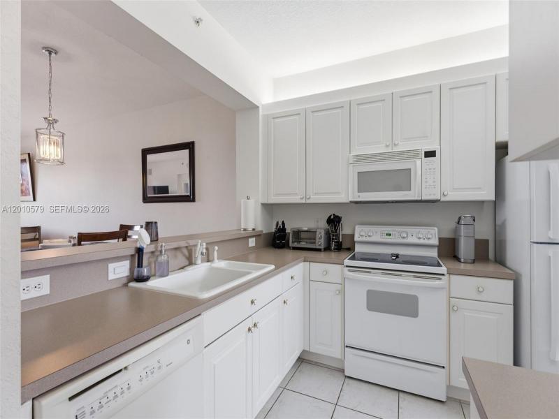 Property photo # 8