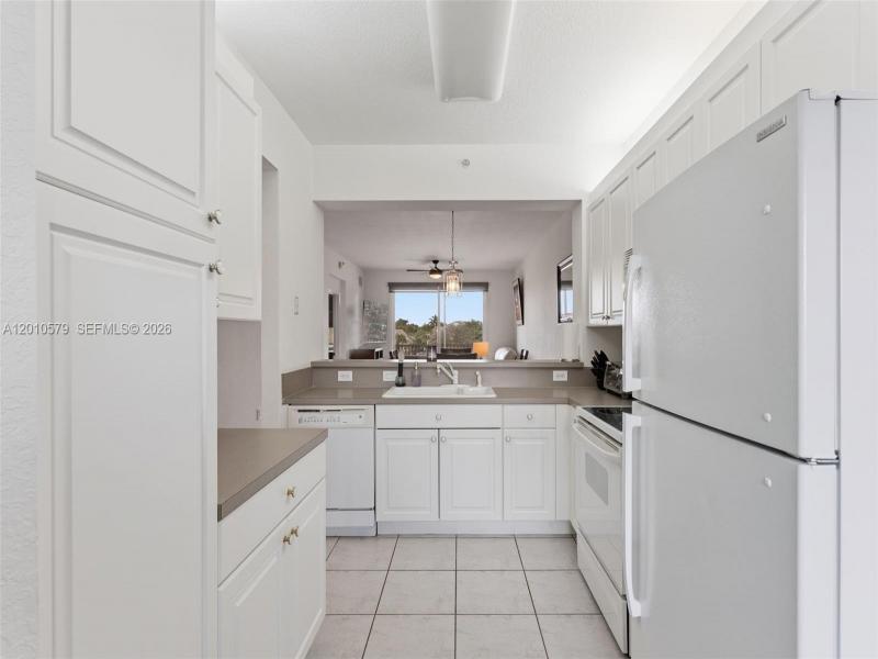 Property photo # 3