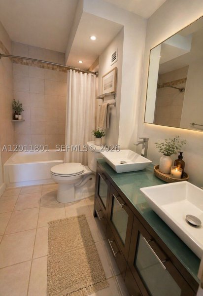 Apartment for rent at Brickell Biscayne 8i