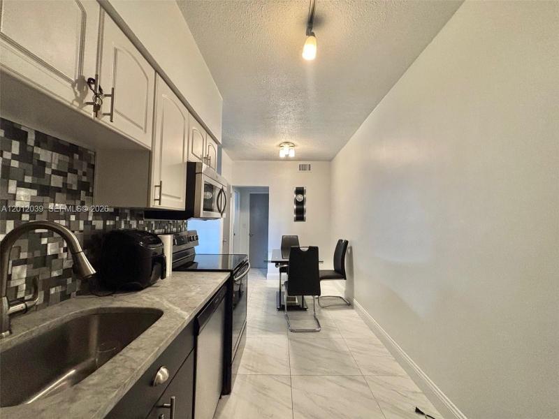 Property photo # 9