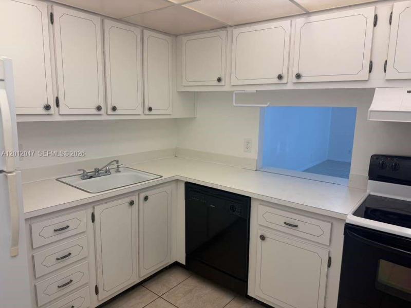 Property photo # 0