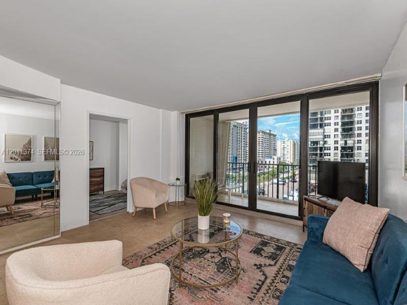 Condo for sale at Britannia at Quadomain 604