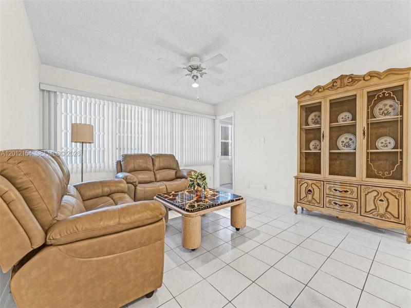 Property photo # 9