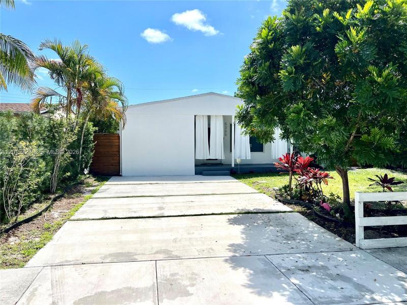 Property photo # 0