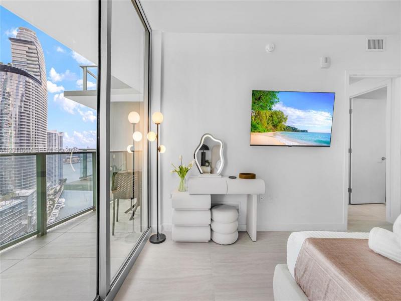 Property photo # 8