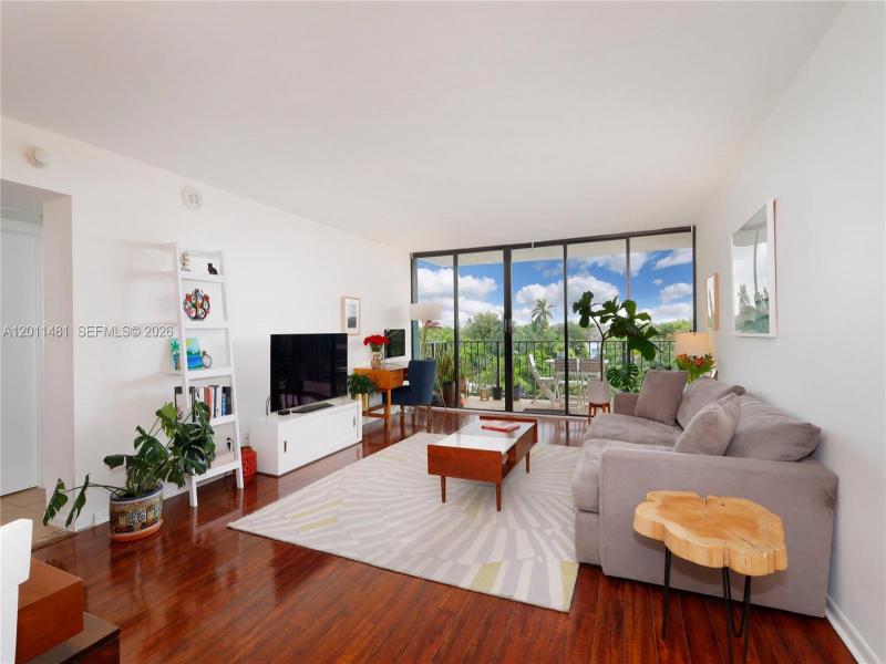 Apartment for rent at Palm Bay Yacht Club 404