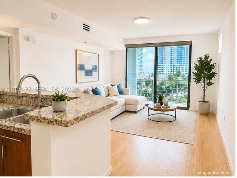 Apartment for rent at Cosmopolitan 1710